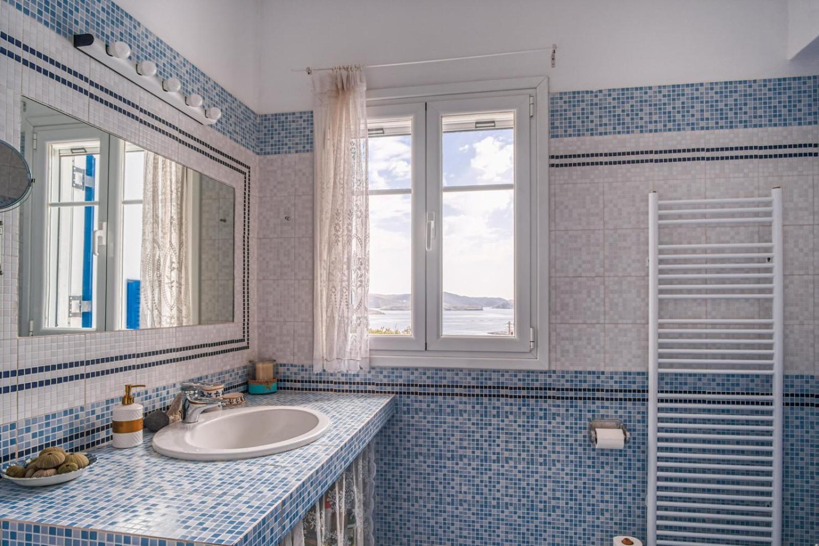 פיניקאס Villa Annita, With Extraordinary View Near The Sea מראה חיצוני תמונה